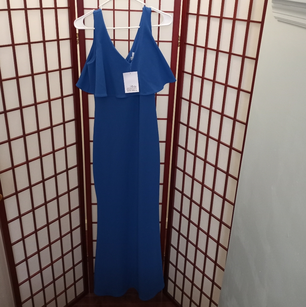 DESIGNER LONG FORMAL BLUE DRESS.